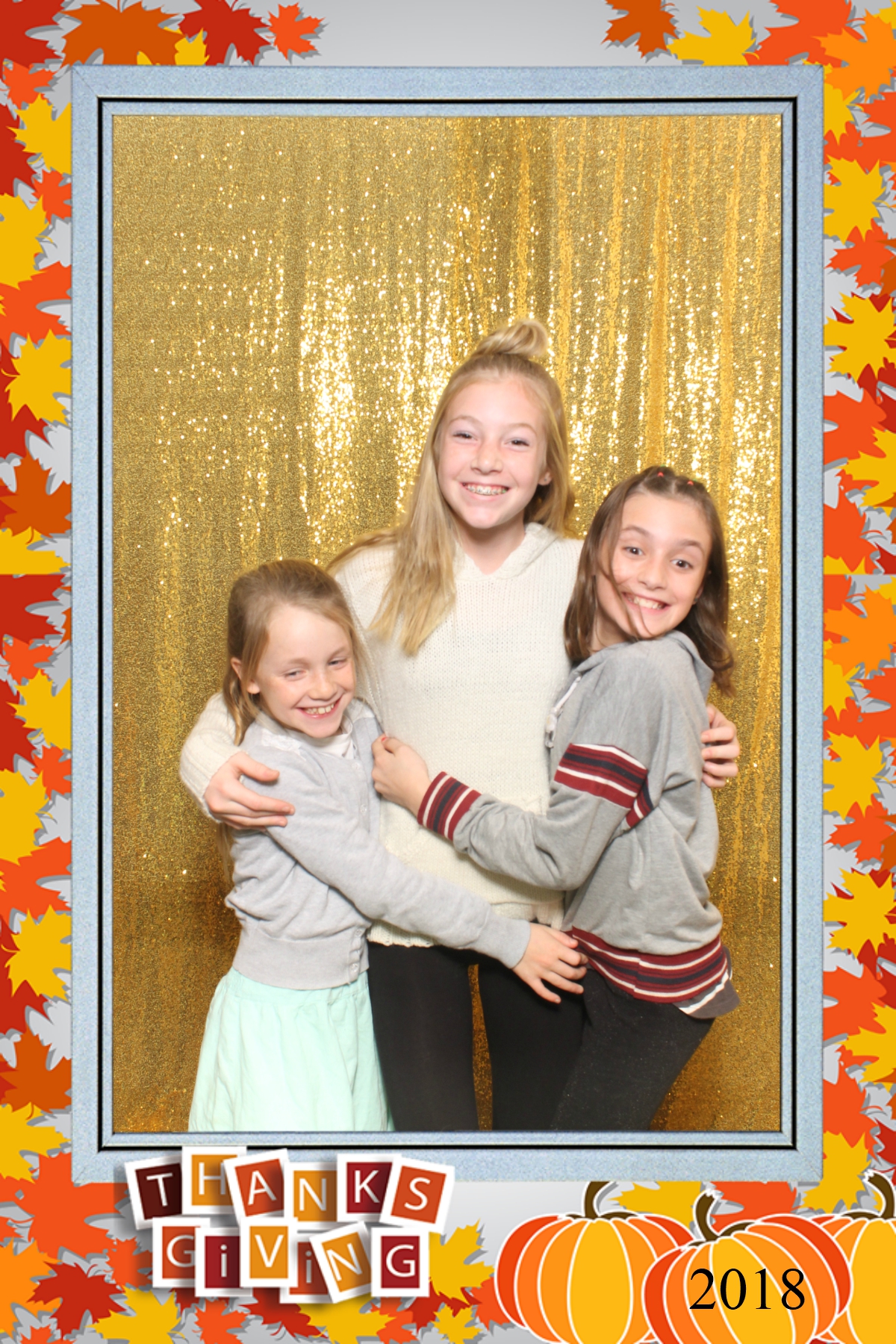 Thanksgiving 2018 | View more photos from the event at gallery.niknoxphotobox.com/u/NiKnox-Photo-Box/Thanksgiving-2018